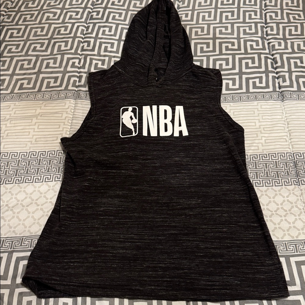 NBA Charcoal Gray Sleeveless Athletic Boy Shirt Size Medium (10-12)